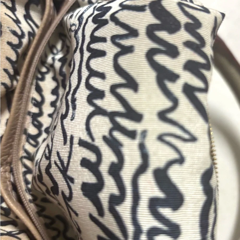 Kate Spade Baxter Street Marian Beige‎ Leather Satchel Purse Flaw Pen Mark C Pic